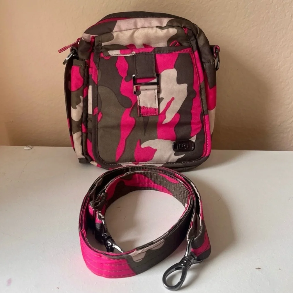 Lug Can Can Convertible Crossbody-Camo Pink-NWOT